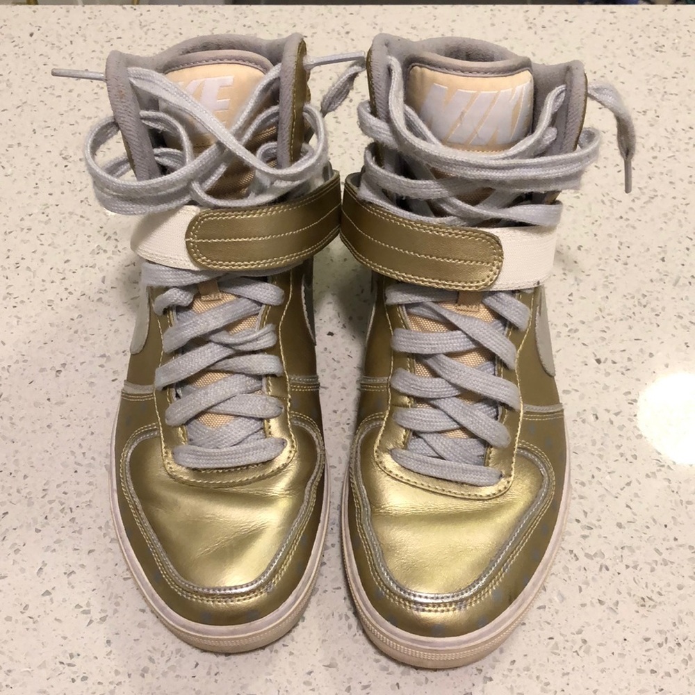 Nike Court Borough hi tops- vintage, metallic gold